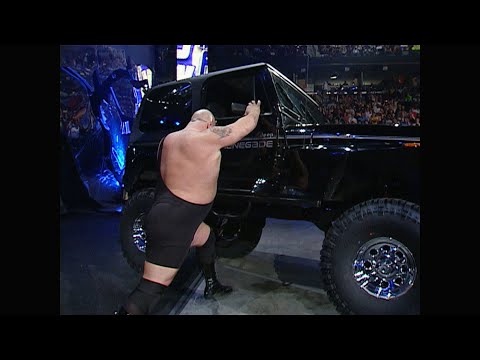 Colossal Show’s tale feats of energy: WWE Playlist