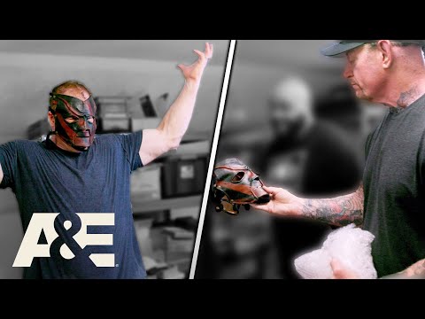 WWE’s Most Wished Treasures: The Undertaker Helps Kane Rating His Camouflage | A&E