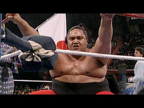 Yokozuna shocks the WWE Universe and his fellow Superstars with his athleticism